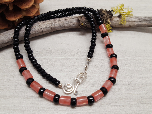 Cherry Quartz and Black Glass Bead Necklace