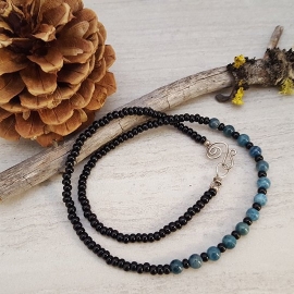 Hand Strung Apatite and Black Glass Bead Necklace